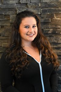 LAKE LANIER SMILES BUFORD DENTIST DENTAL ASSISTANT