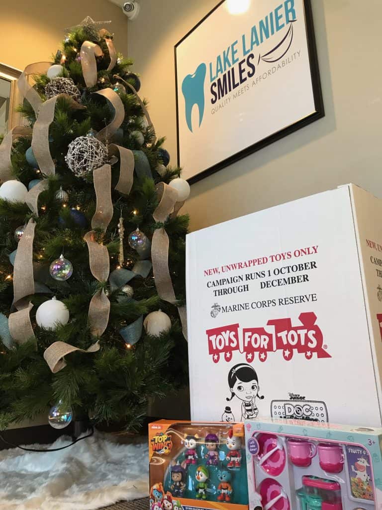 TOYS FOR TOTS EVENT AT LAKE LANIER SMILES